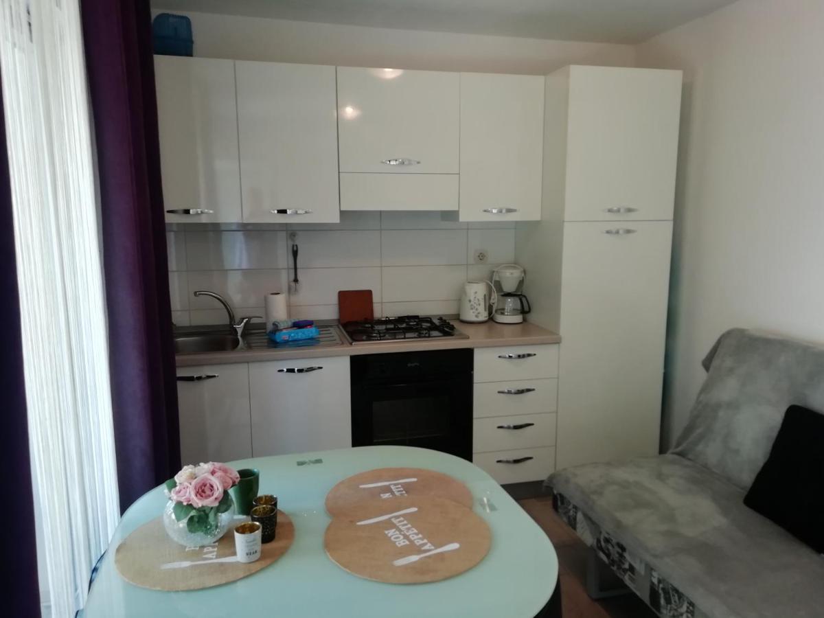 Apartments Emi & Nini Šibenik Eksteriør billede