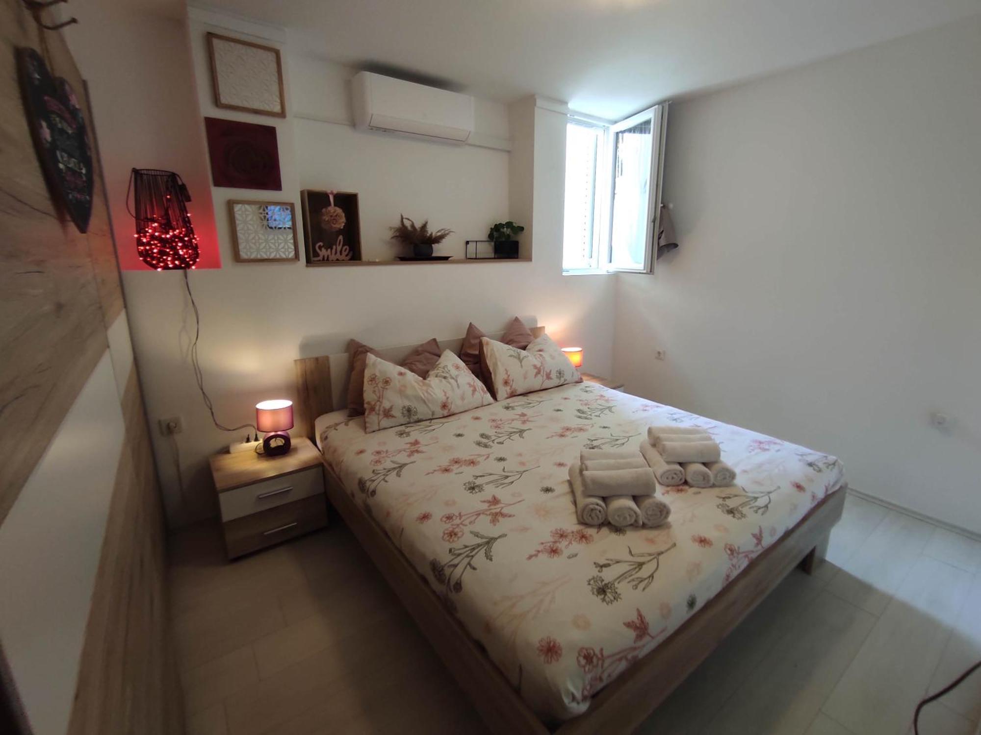 Apartments Emi & Nini Šibenik Eksteriør billede