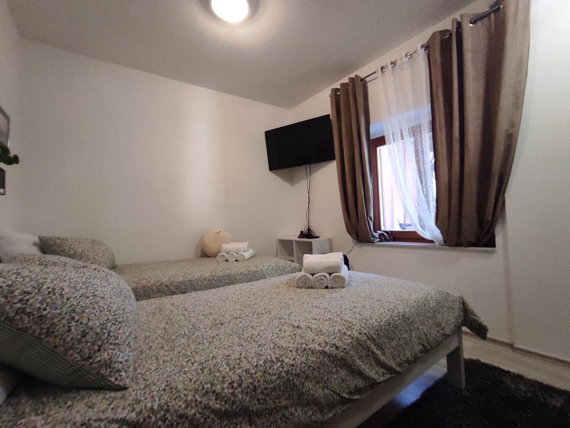 Apartments Emi & Nini Šibenik Eksteriør billede