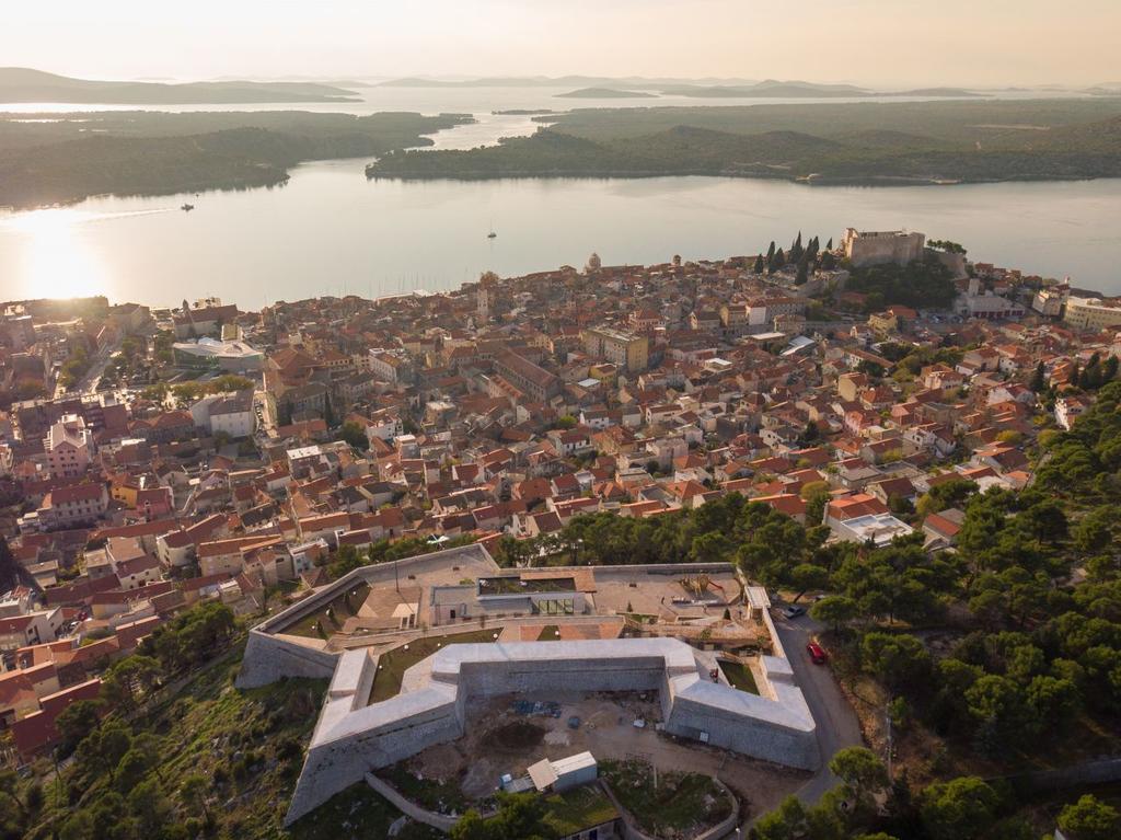 Apartments Emi & Nini Šibenik Eksteriør billede